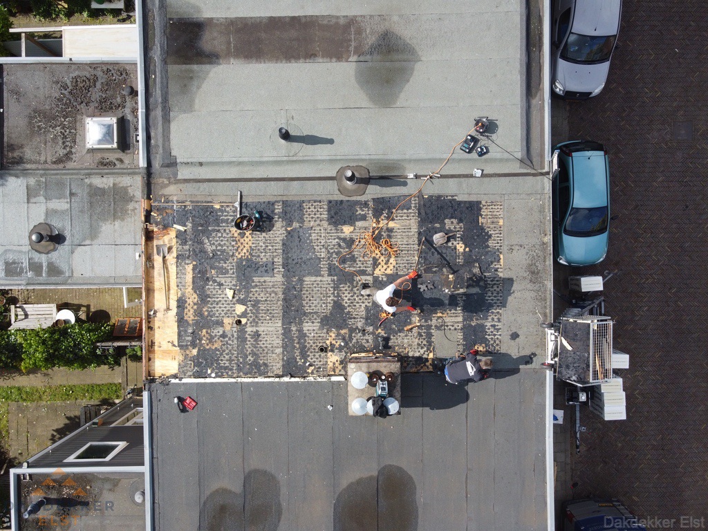 Dakrenovatie Elst Dakrenovatie Elst